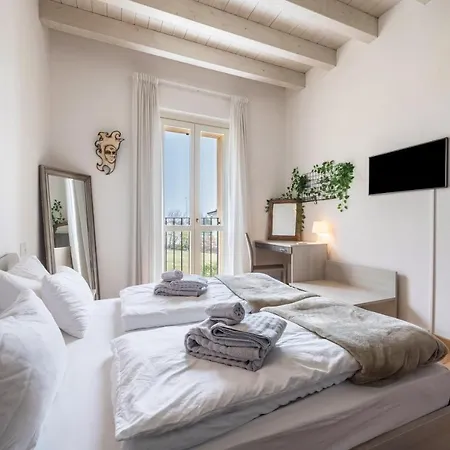 Apartment Casa Campanellino Polpenazze del Garda